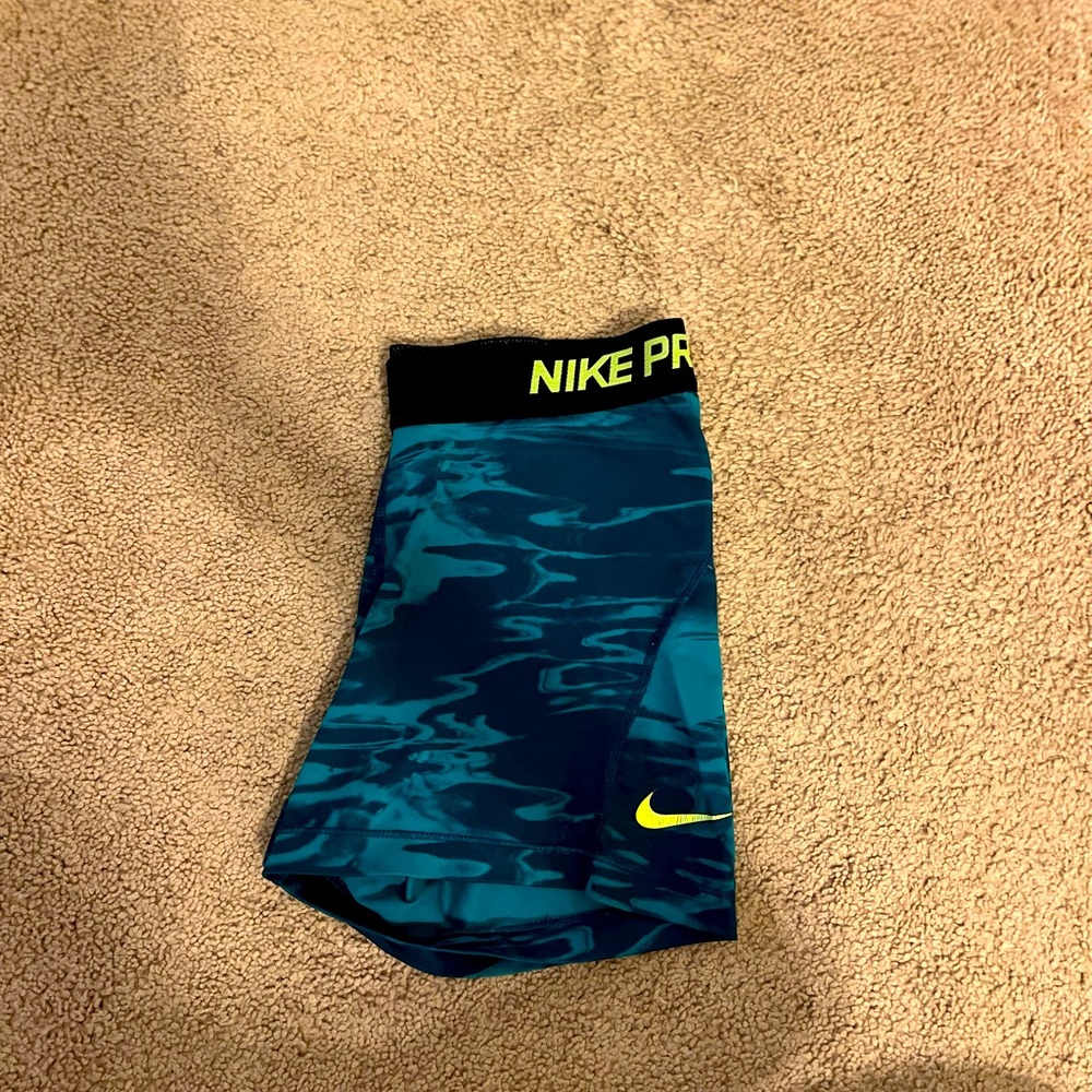 Nike pros
